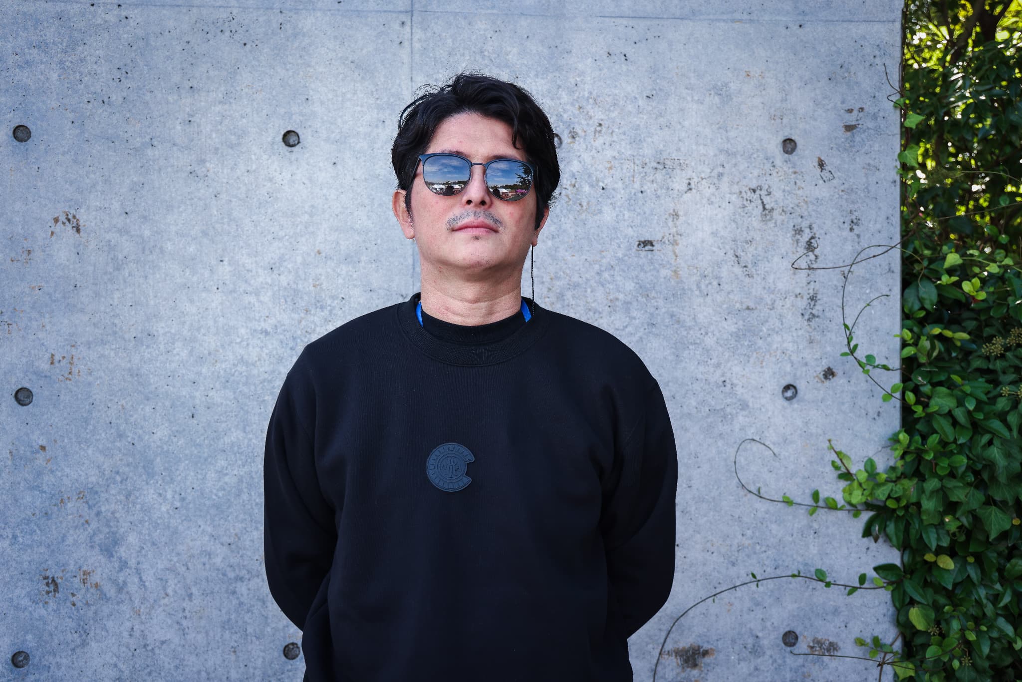 エンブレムスウェット