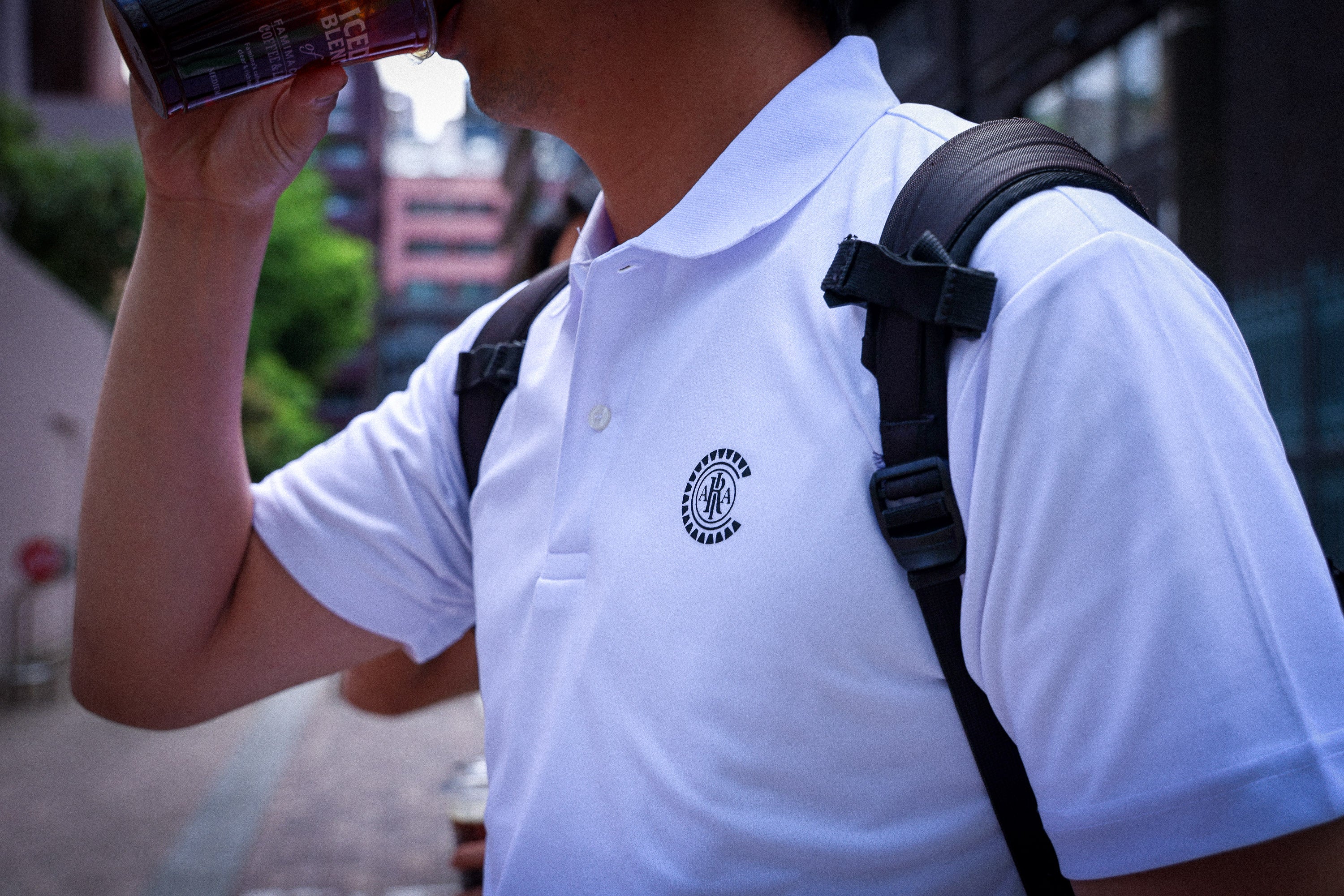 エンブレムポロシャツ