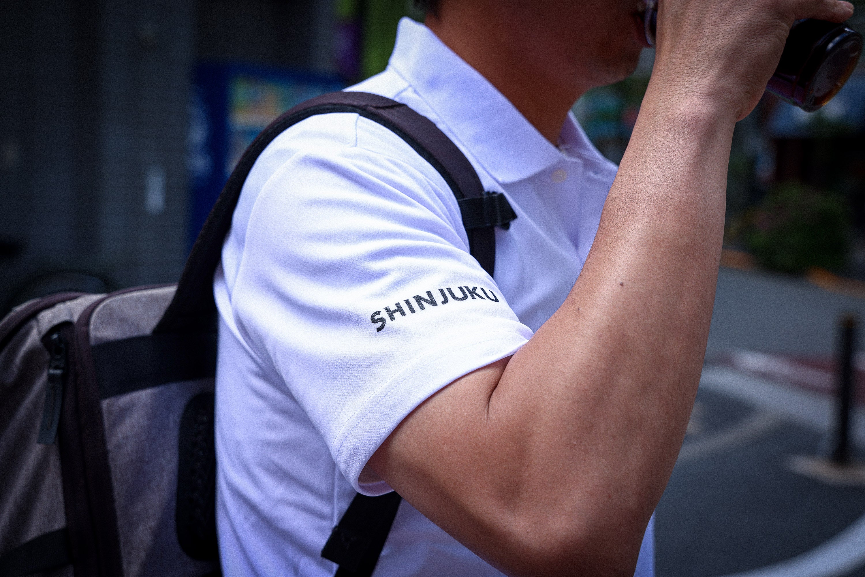 エンブレムポロシャツ