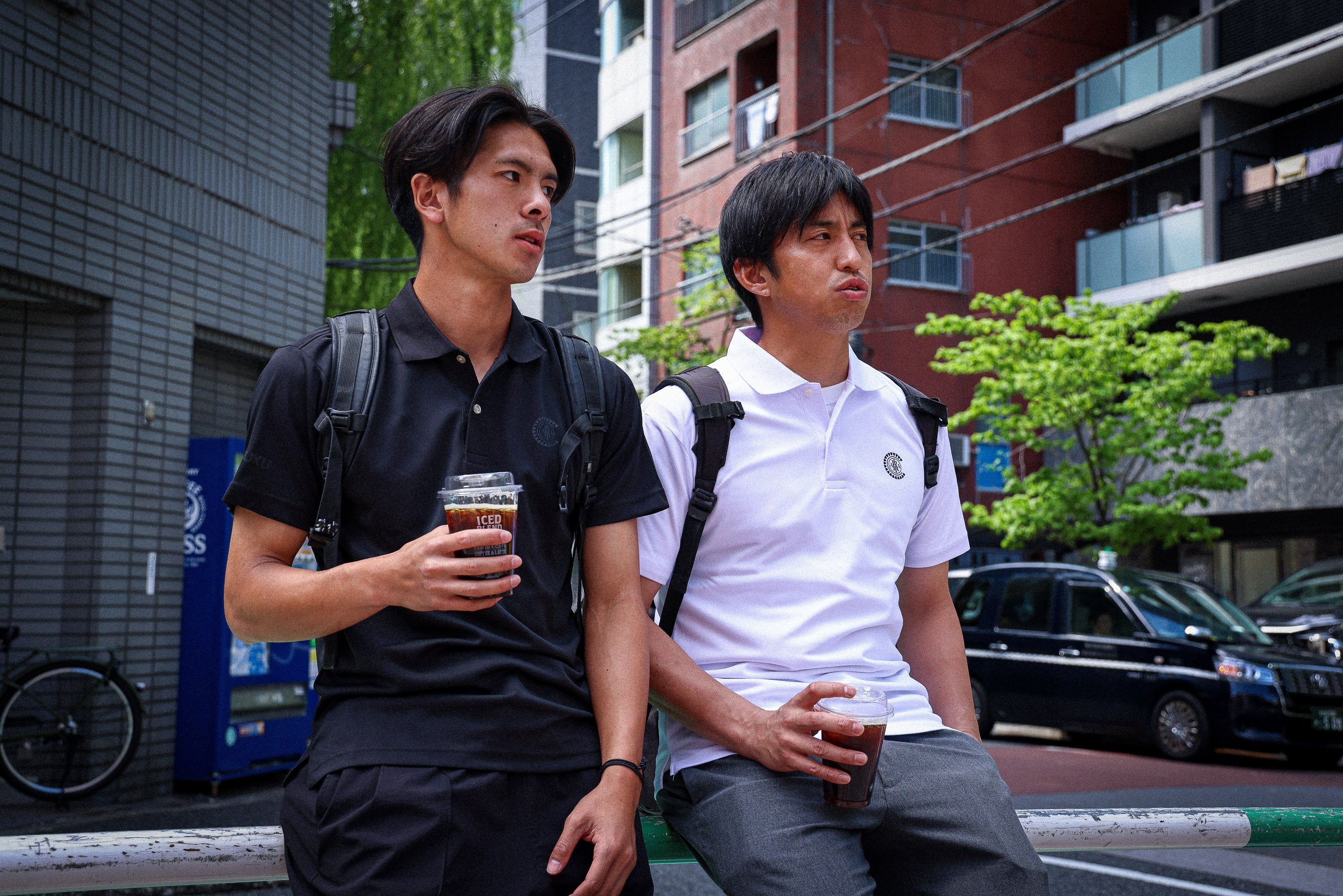 エンブレムポロシャツ