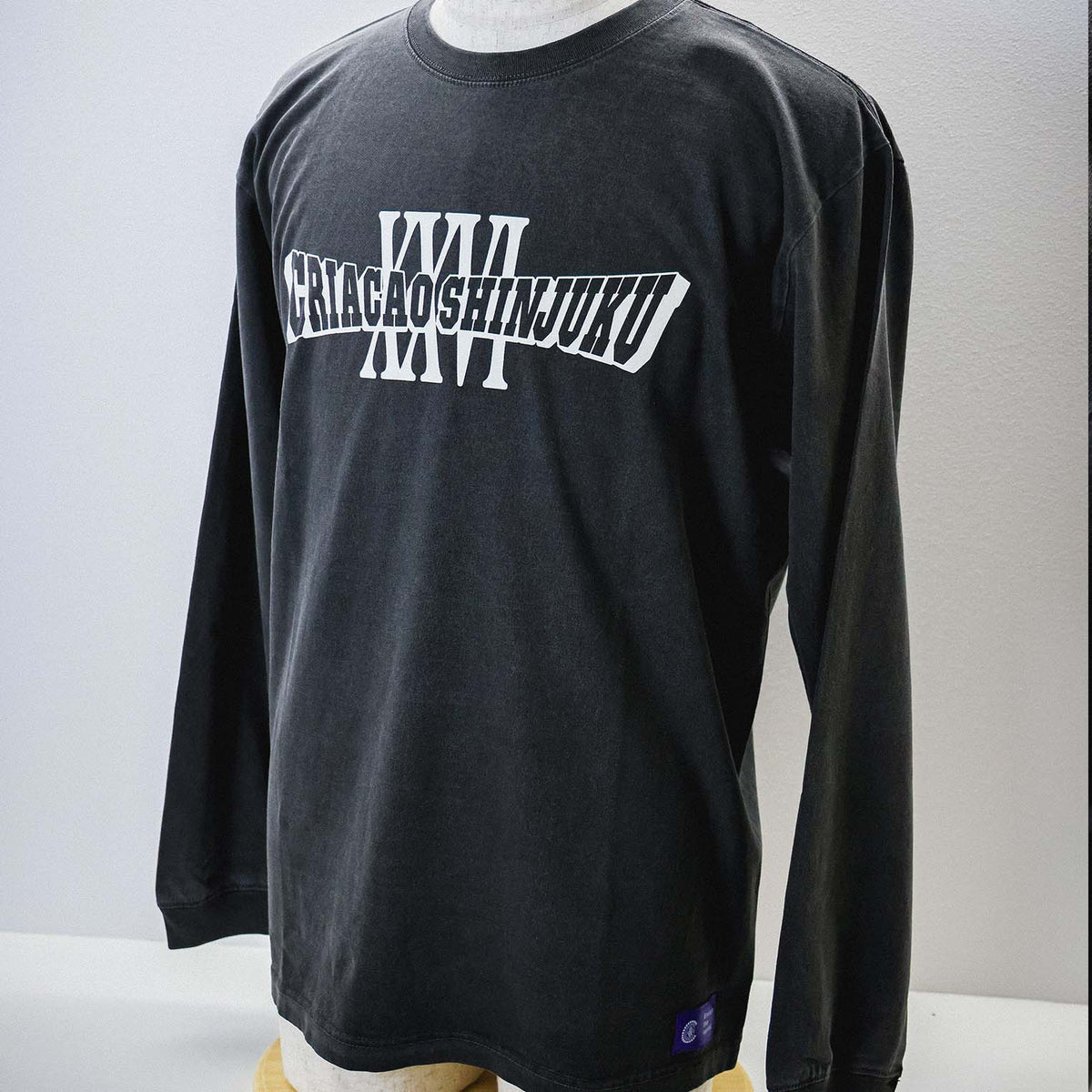 Vintage long-sleeve T-shirt