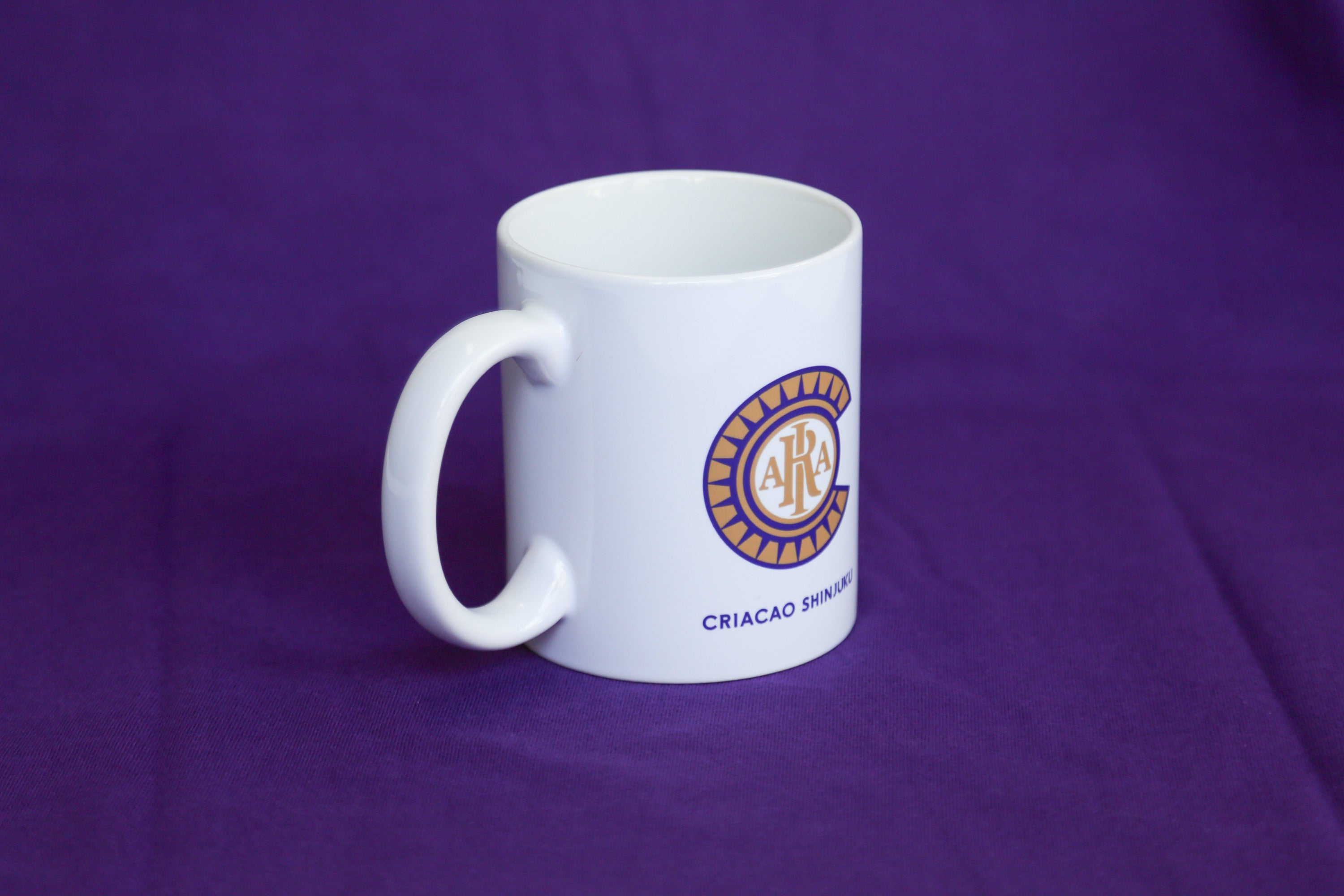 エンブレムマグカップ